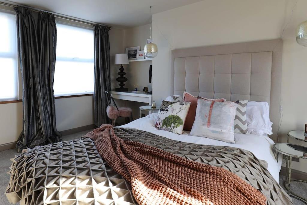 Stylish Townhouse 15 Mins To Laines & Seafront Brighton